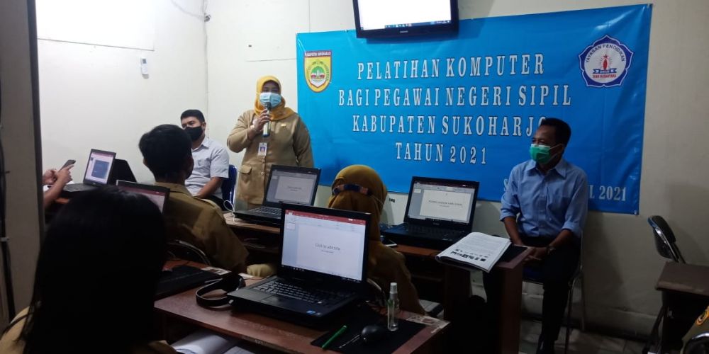 Pelatihan Pembuatan Kontent berbasis Digital