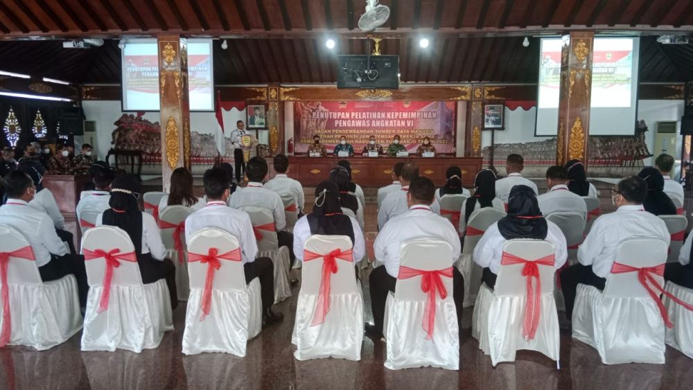 Penutupan Pelatihan Kepemimpinan Pengawas Angkatan VI Pemerintahan Kabupaten Sukoharjo Tahun 2022